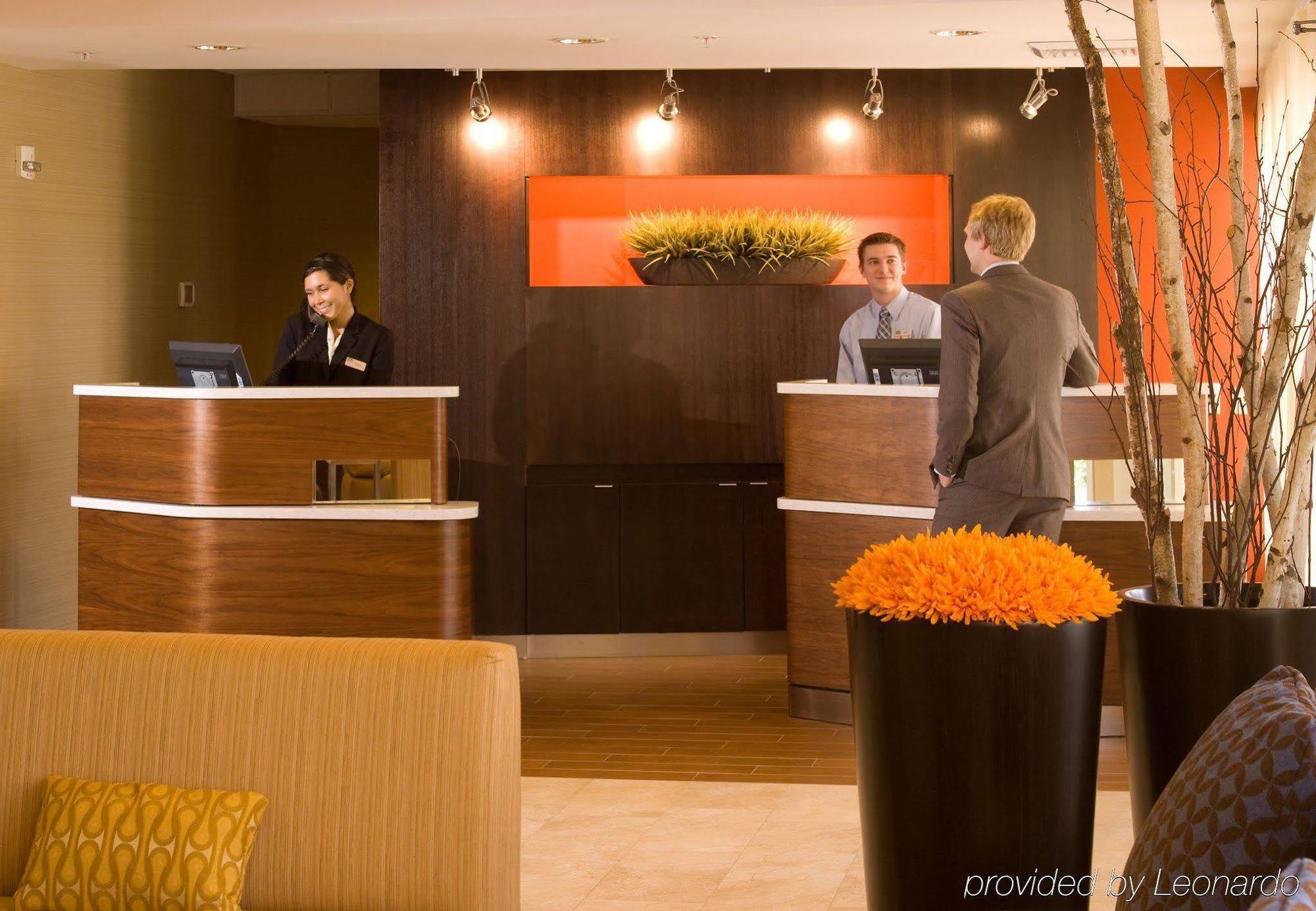 Courtyard By Marriott Lansing Hotel Interieur foto
